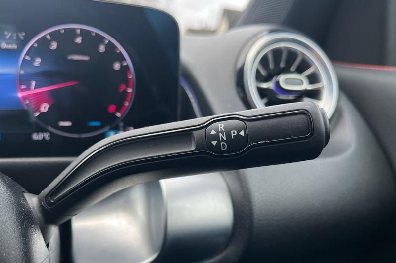 Used Mercedes-Benz GLB 2025 for sale - 77541582: Photo 15