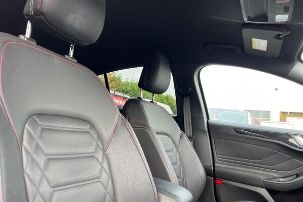 Used Ford Focus 2024 for sale - 76266116: Photo 17