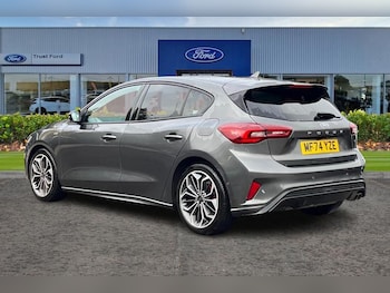 Used Ford Focus 2024 for sale - 76266116: Photo 2