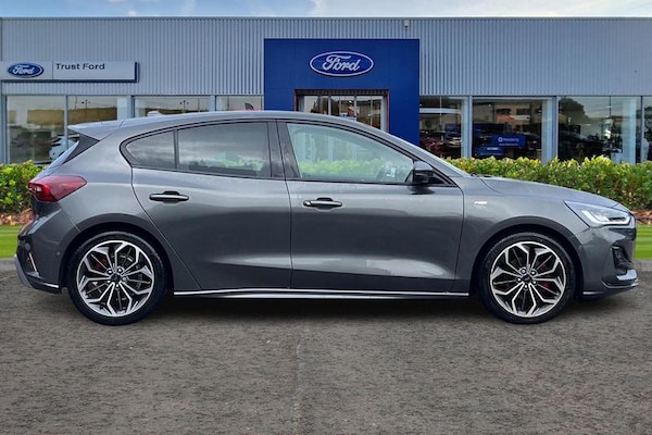 Used Ford Focus 2024 for sale - 76266116: Photo 3
