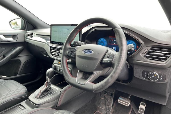 Used Ford Focus 2024 for sale - 76266116: Photo 9