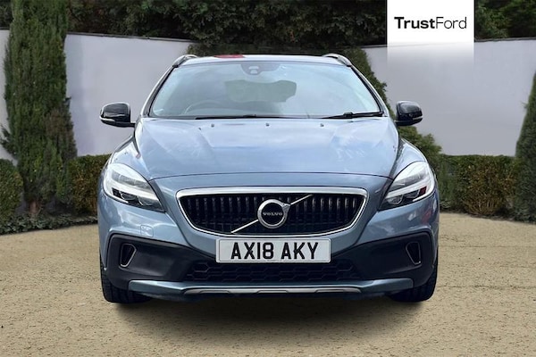Used Volvo V40 2018 for sale - 76332595: Photo 6