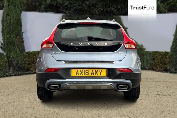 Used Volvo V40 2018 for sale - 76332595: Photo 7