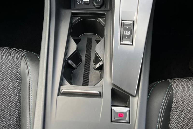 Used Peugeot 308 2023 for sale - 77697557: Photo 31