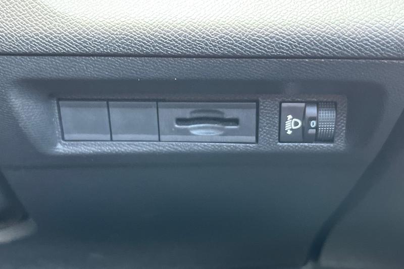 Used Peugeot 308 2023 for sale - 77697557: Photo 40