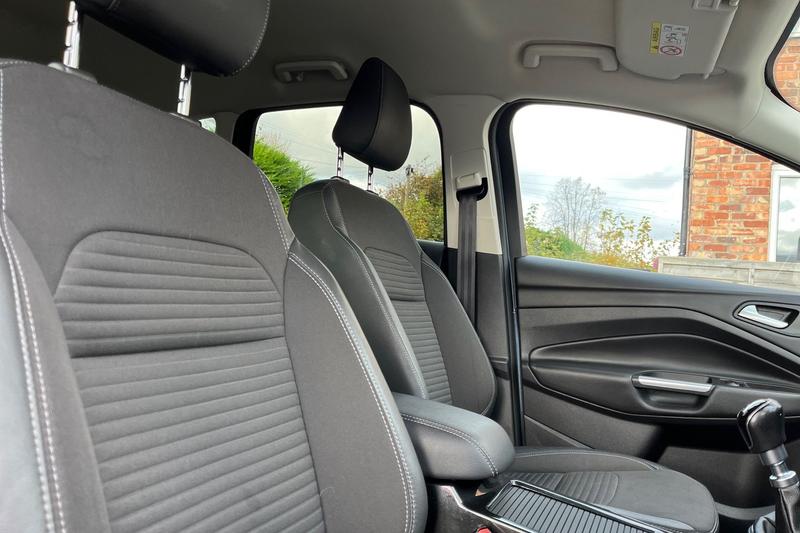 Used Ford Kuga 2019 for sale - 76382037: Photo 17