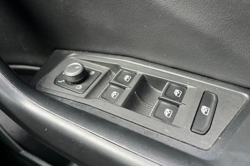 Used Volkswagen T-Roc 2021 for sale - 77582060: Photo 16