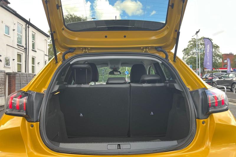 Used Peugeot 208 2023 for sale - 76486480: Photo 21