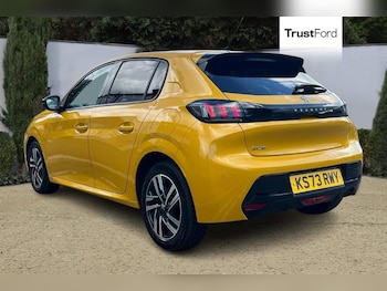 Used Peugeot 208 2023 for sale - 76486480: Photo