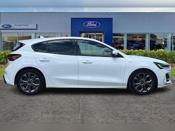 Used Ford Focus 2024 for sale - 78954191: Photo