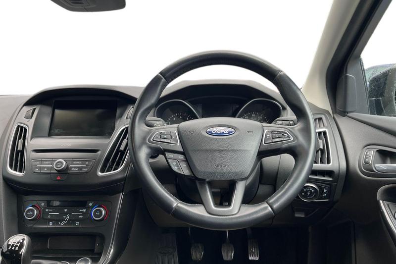 Used Ford Focus 2018 for sale - 77575810: Photo 11