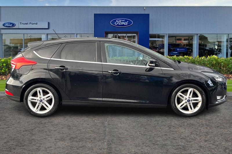 Used Ford Focus 2018 for sale - 77575810: Photo 3