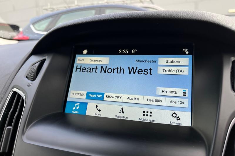 Used Ford Focus 2018 for sale - 77575810: Photo 31