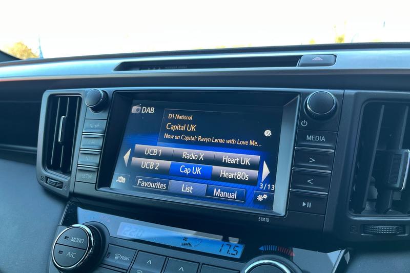 Used Toyota RAV4 2018 for sale - 78028582: Photo 31