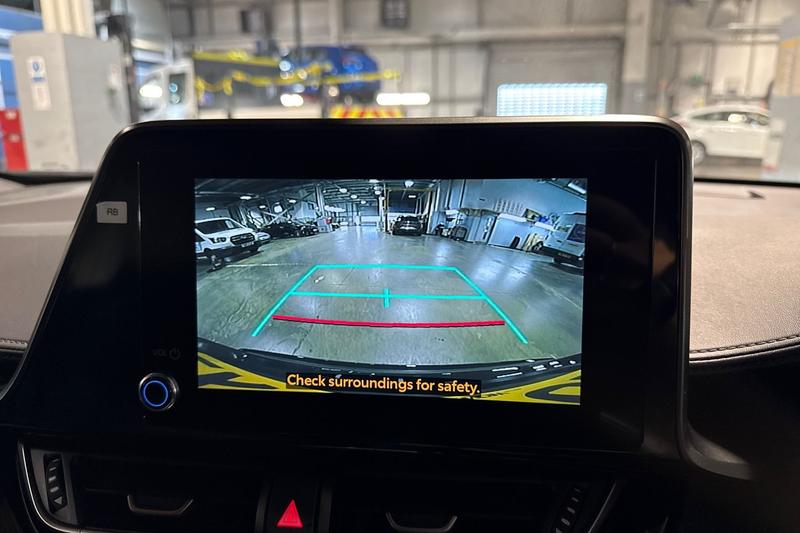 Used Toyota C-HR for sale - 77427188: Photo 34