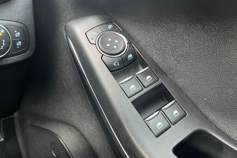 Used Ford Fiesta 2020 for sale - 77262030: Photo 16