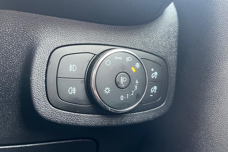 Used Ford Fiesta 2022 for sale - 77763664: Photo 31