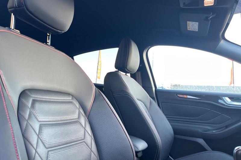 Used Ford Focus 2024 for sale - 76649718: Photo 17