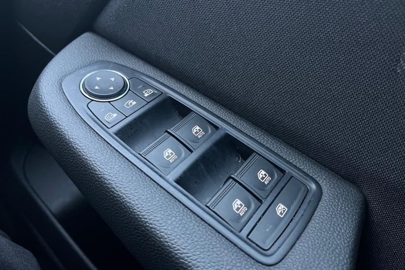 Used Renault Clio 2024 for sale - 76514318: Photo 16