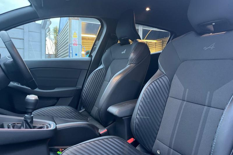 Used Renault Clio 2024 for sale - 76514318: Photo 19