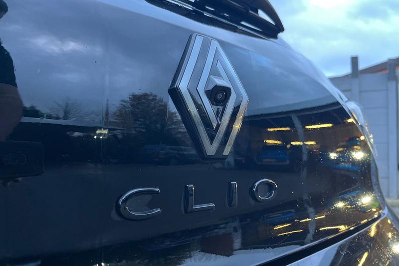 Used Renault Clio 2024 for sale - 76514318: Photo 25