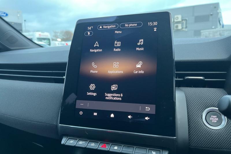 Used Renault Clio 2024 for sale - 76514318: Photo 34