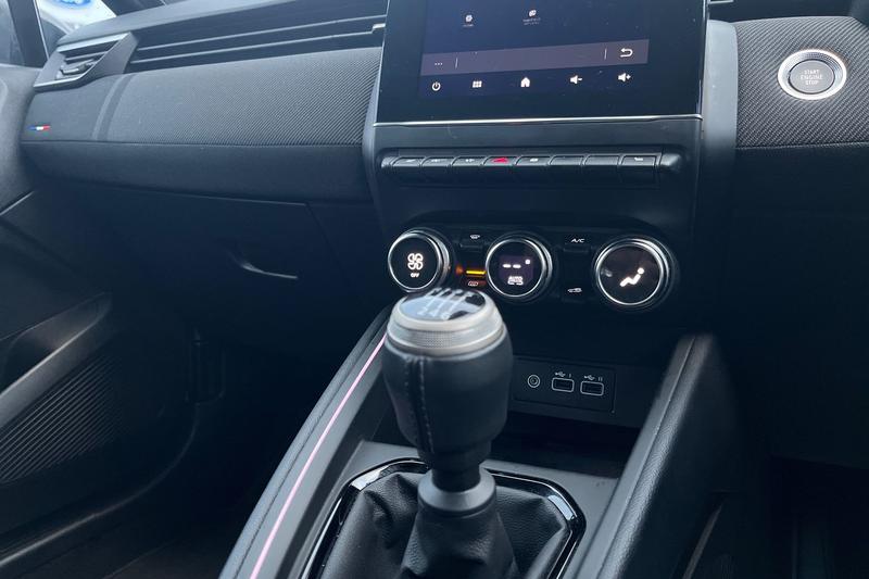 Used Renault Clio 2024 for sale - 76514318: Photo 36