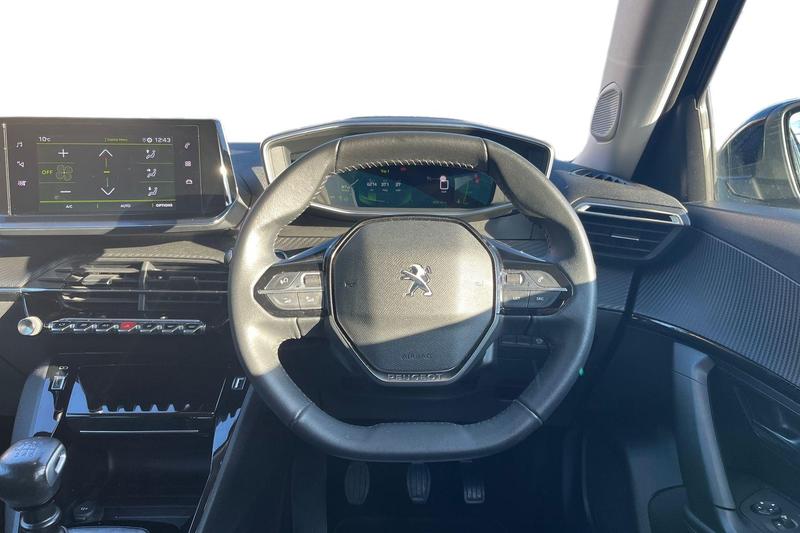 Used Peugeot 2008 2022 for sale - 76653357: Photo 11