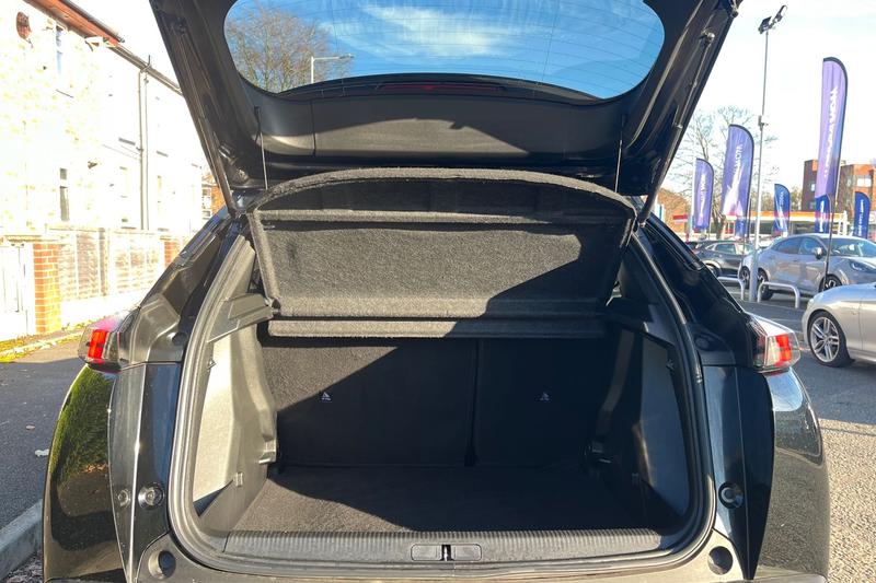 Used Peugeot 2008 2022 for sale - 76653357: Photo 21