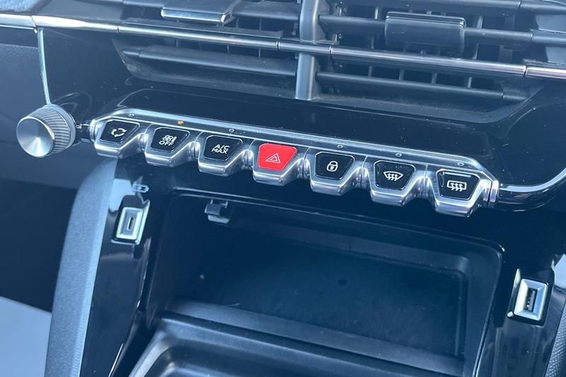 Used Peugeot 2008 2022 for sale - 76653357: Photo 22