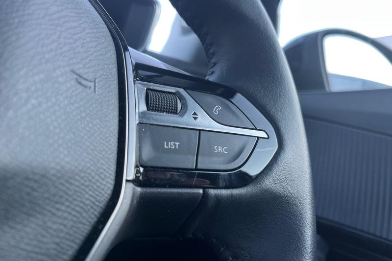 Used Peugeot 2008 2022 for sale - 76653357: Photo 40