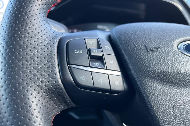 Used Ford Focus 2024 for sale - 76603354: Photo 39