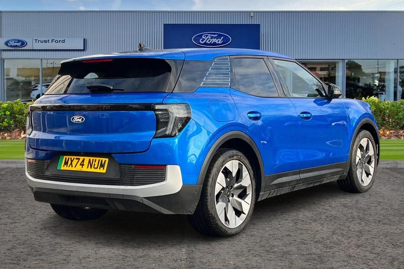 Used Ford Explorer 2024 for sale - 76568468: Photo 4