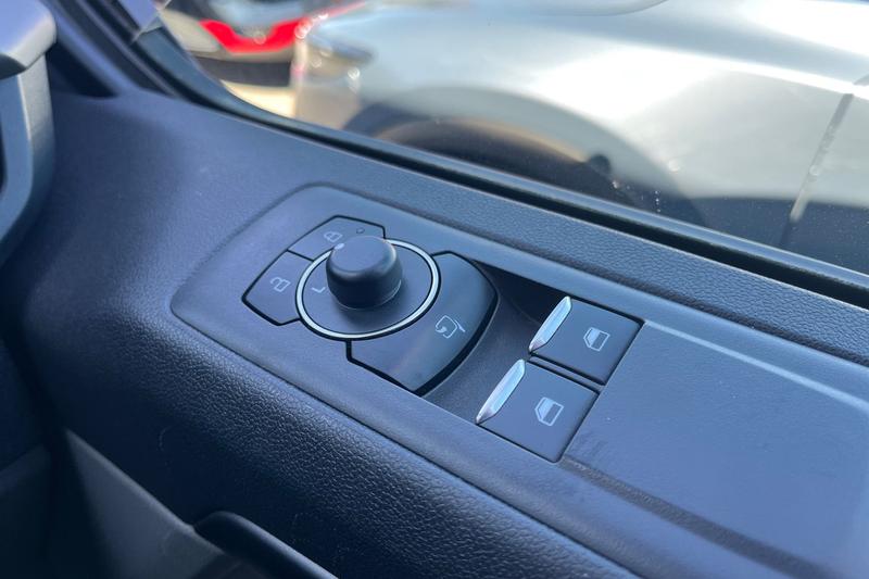 Used Ford Tourneo Custom 2024 for sale - 78152982: Photo 16