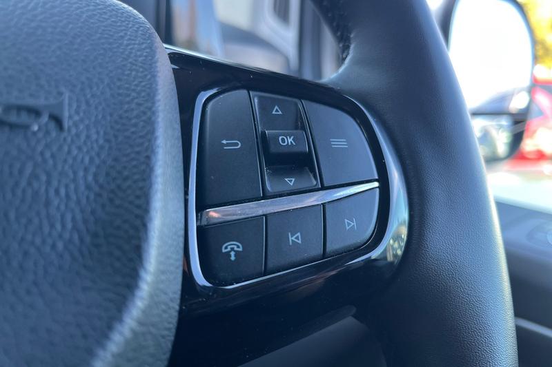 Used Ford Tourneo Custom 2024 for sale - 78152982: Photo 39