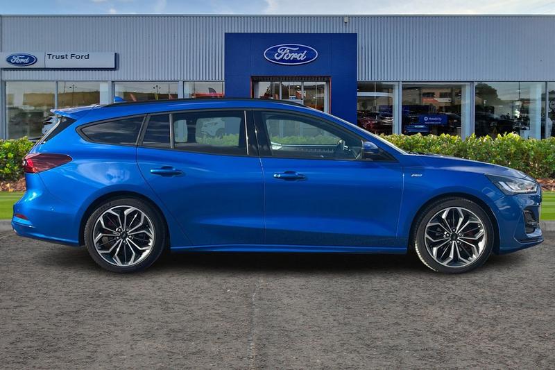 Used Ford Focus 2024 for sale - 77935068: Photo 3