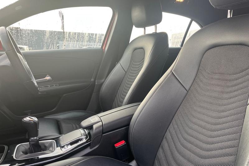 Used Mercedes-Benz A-Class 2019 for sale - 76835579: Photo 19