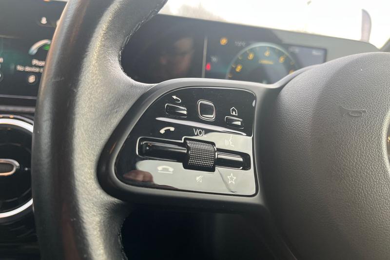 Used Mercedes-Benz A-Class 2019 for sale - 76835579: Photo 39