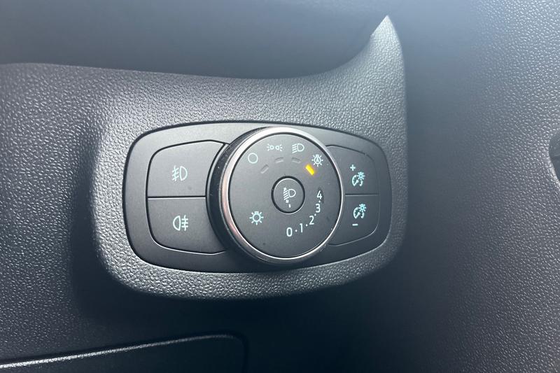 Used Ford Fiesta 2021 for sale - 76452867: Photo 31