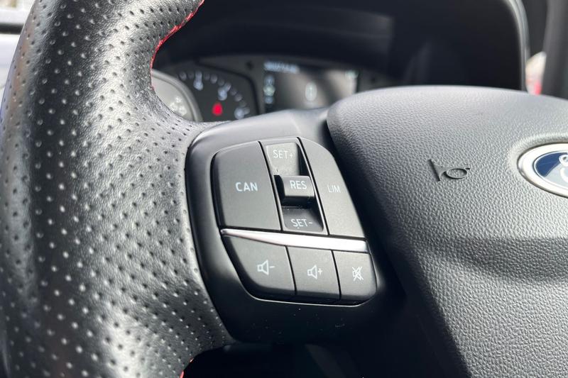 Used Ford Fiesta 2020 for sale - 76452868: Photo 39