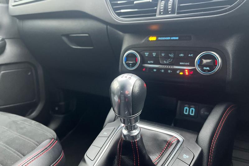 Used Ford Kuga 2021 for sale - 77176400: Photo 37