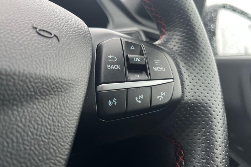 Used Ford Kuga 2021 for sale - 77176400: Photo 40