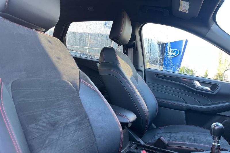 Used Ford Kuga 2022 for sale - 76782404: Photo 17