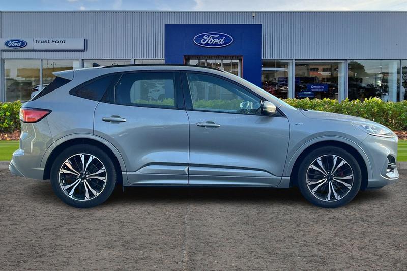 Used Ford Kuga 2022 for sale - 76782404: Photo 3