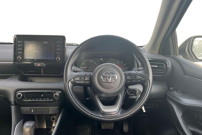 Used Toyota Yaris 2023 for sale - 77965936: Photo 11