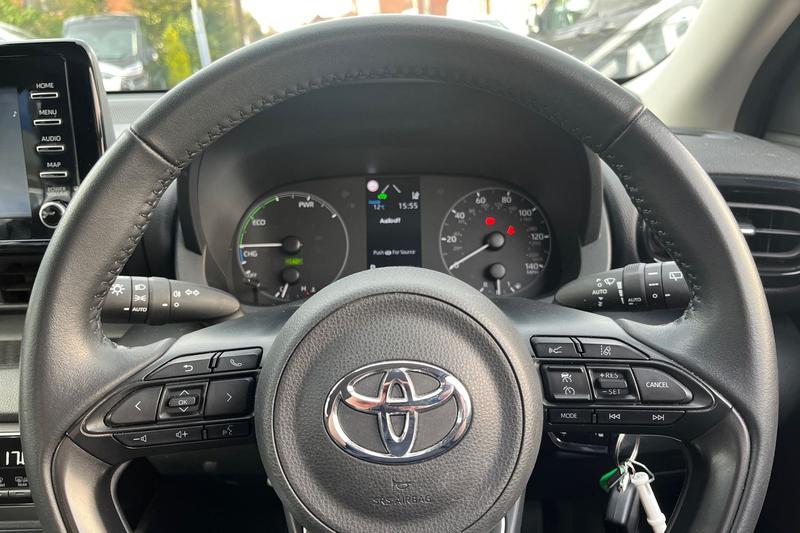 Used Toyota Yaris 2023 for sale - 77965936: Photo 12