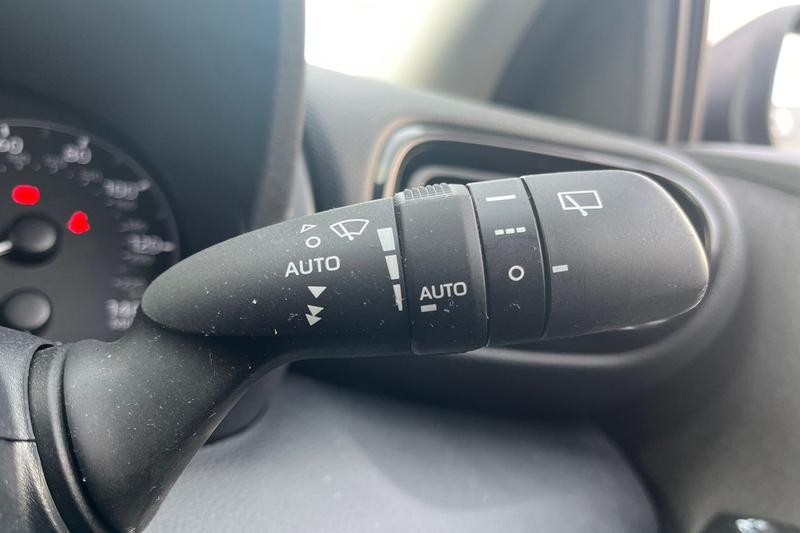 Used Toyota Yaris 2023 for sale - 77965936: Photo 15