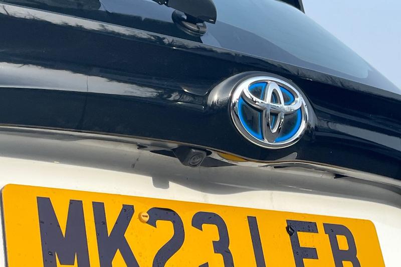 Used Toyota Yaris 2023 for sale - 77965936: Photo 25