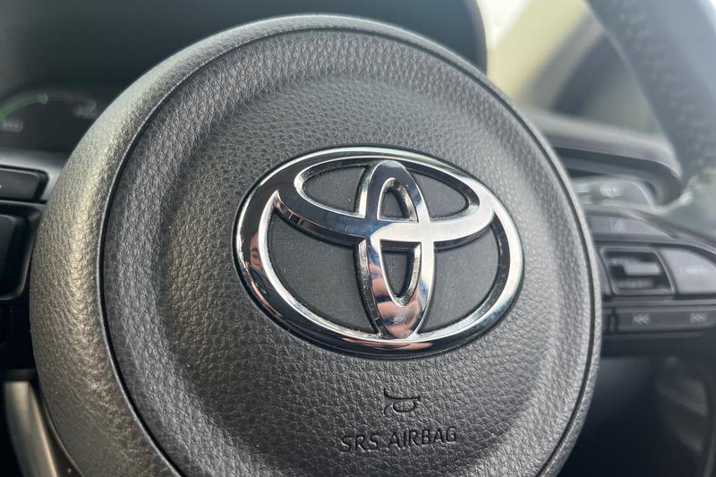 Used Toyota Yaris 2023 for sale - 77965936: Photo 38