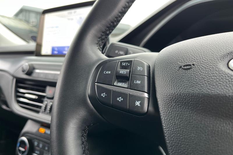 Used Ford Focus 2022 for sale - 78073768: Photo 35